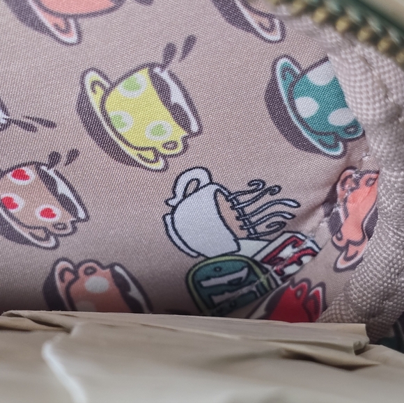 Loungefly Friends Central Perk Scented Figural Crossbody Bag Nwt - Picture 7 of 9